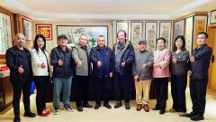 <b>长沙市芙蓉区美术家协会第二届一次主席团座谈会暨笔会活动举行</b>