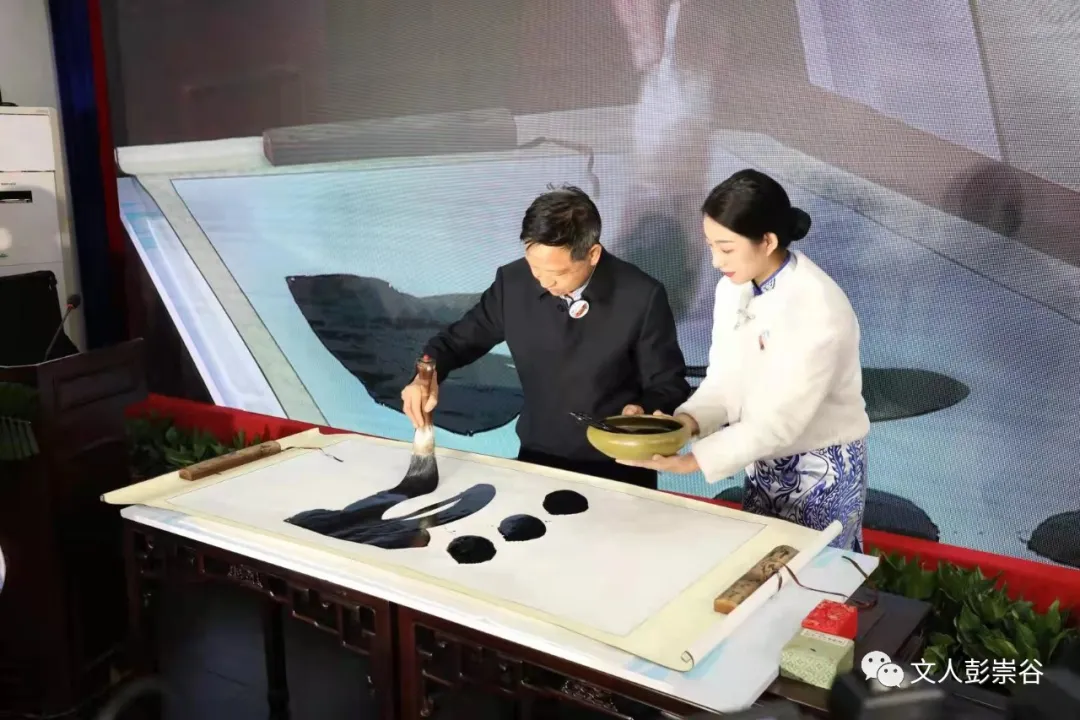 参加“汾酒杯首届国际酒文化诗词楹联大赛